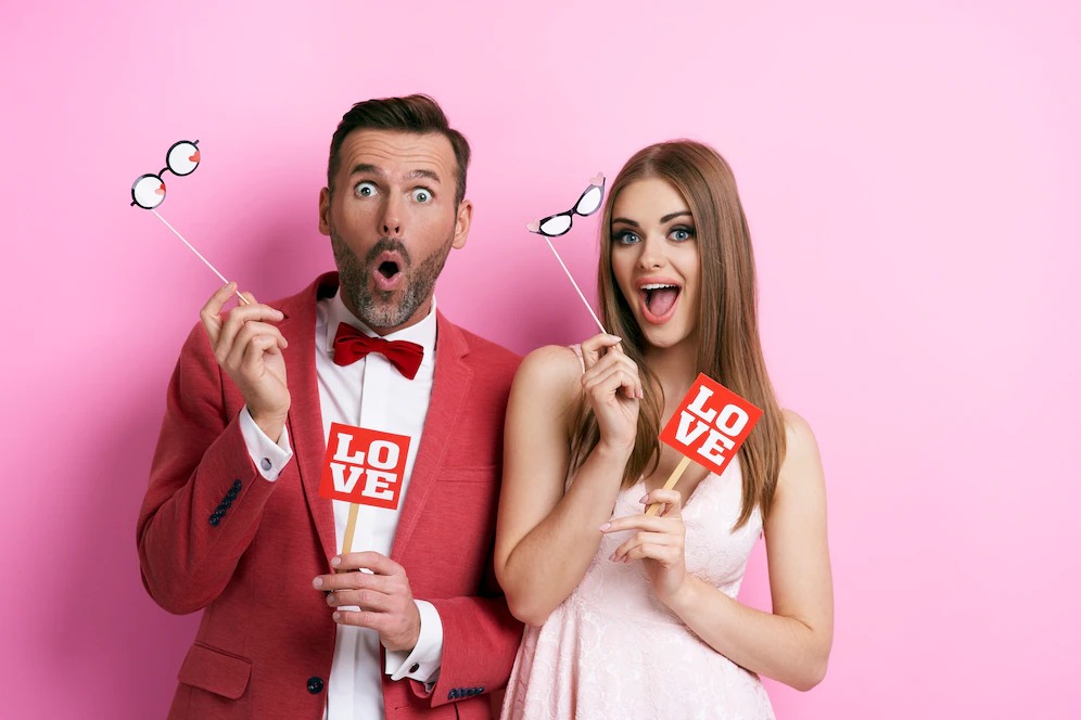 Upload and share 360 photobooth pictures securily