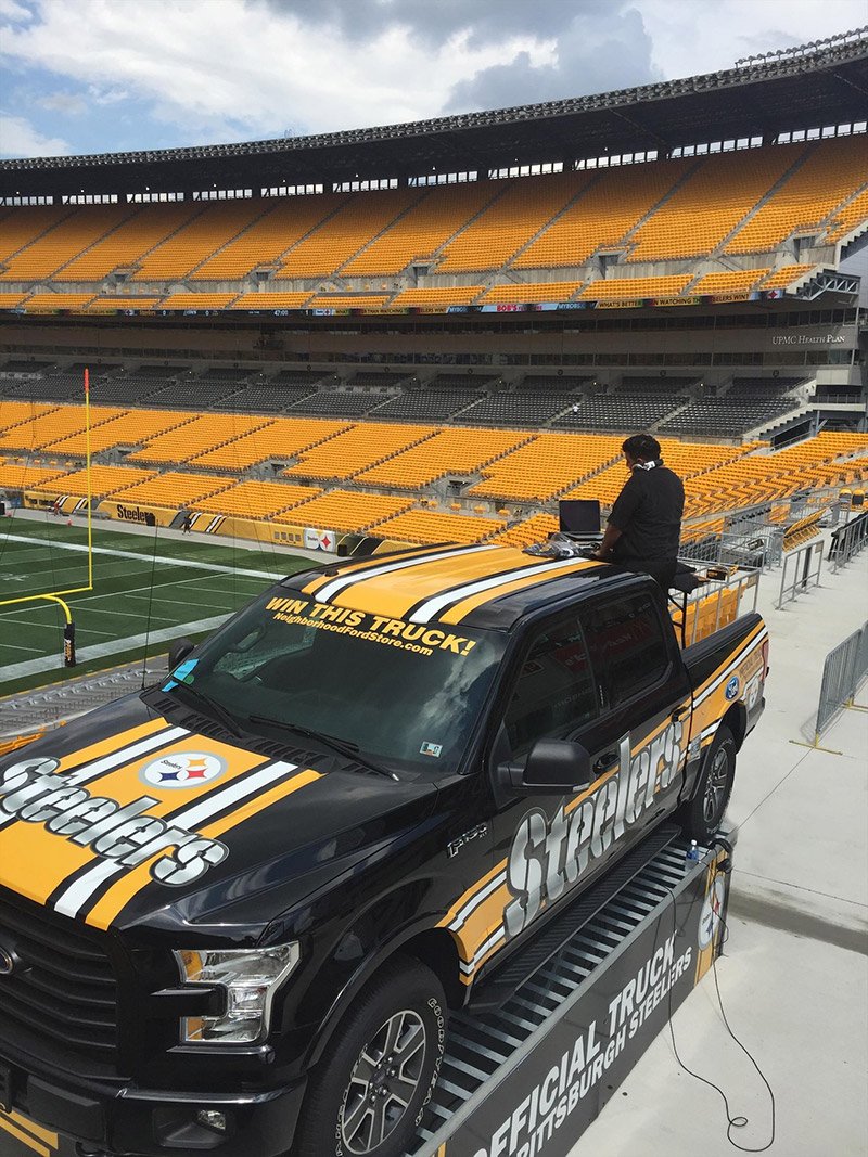 Premier DJ in Pittsburgh